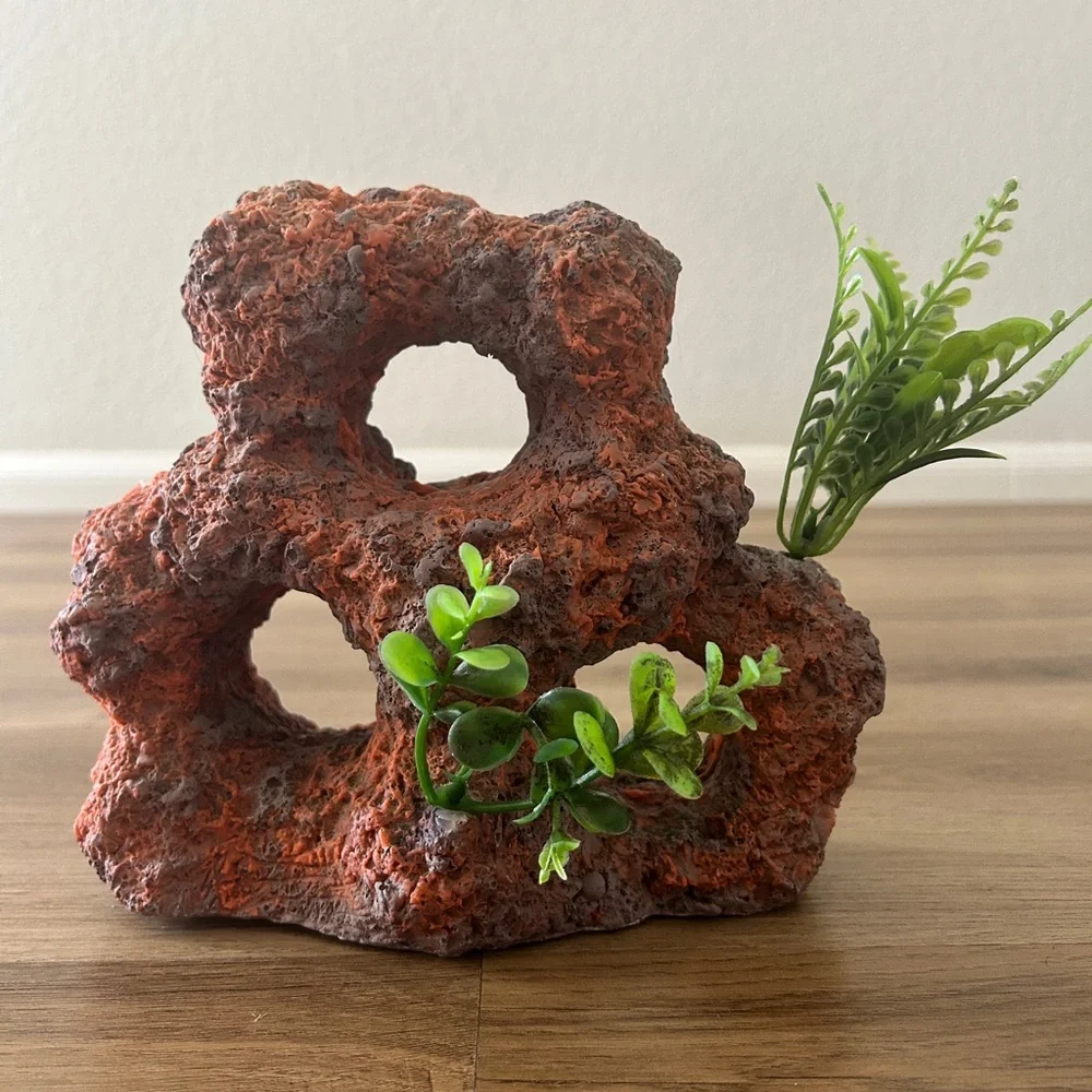 Volcanic Rock Aquarium Decoration with Faux Plants – Natural Lava Style- Used